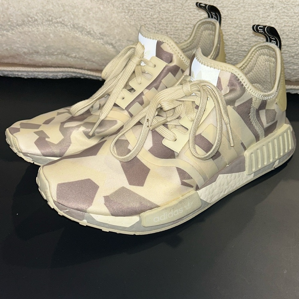 Men’s 8.5 Adidas NMD LIMITED EDITION. WORN ONCE. PERFECT CONDITION. MAKE OFFERS!